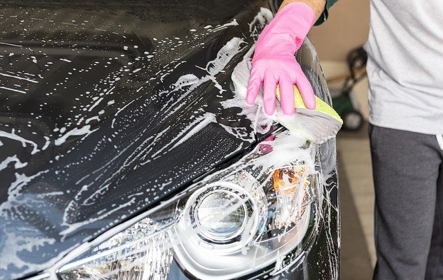 Laver sa voiture à la main sans polluer